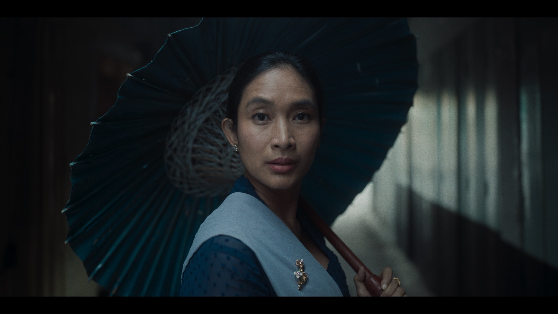 Before, Now & Then (Nana)